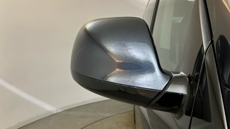 Volkswagen Caravelle 2.0 TDI Executive 199 4MOTION 5dr DSG Diesel Estate